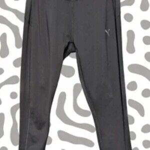Women's Puma Black Capri Size S (D27)‎